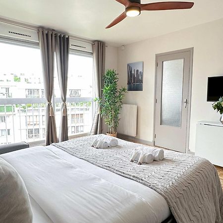 Brand-New Studio With Eiffel Tower View Париж Екстер'єр фото